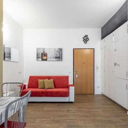 Lucky Flat, Un Momento Di Relax. Apartment Милано Екстериор снимка