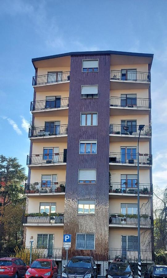 Lucky Flat, Un Momento Di Relax. Apartment Милано Екстериор снимка